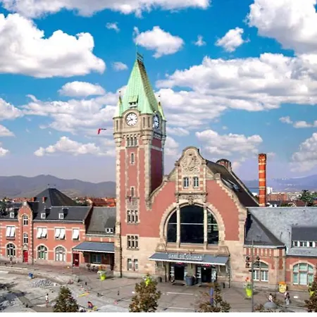 Des Oiseaux アパート